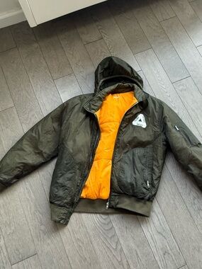 PALACE Olive Green Hooded Puffer Jacket with Orange Lining